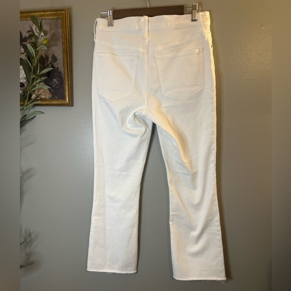 J.Crew Mid Rise Flare Crop Jeans White Raw Hem Size 28 Coastal Preppy - Picture 6 of 7